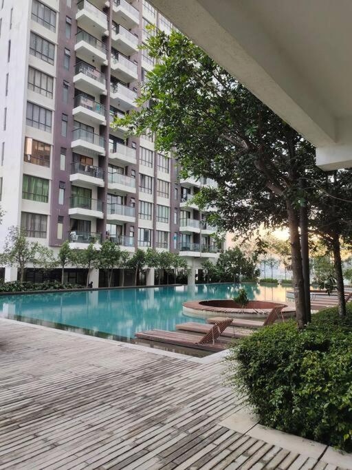 Urban360 Pool View With Netflix And Wifi Daire Batu Caves Dış mekan fotoğraf