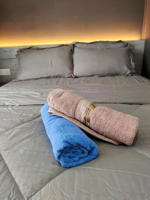 Urban360 Pool View With Netflix And Wifi Daire Batu Caves Dış mekan fotoğraf