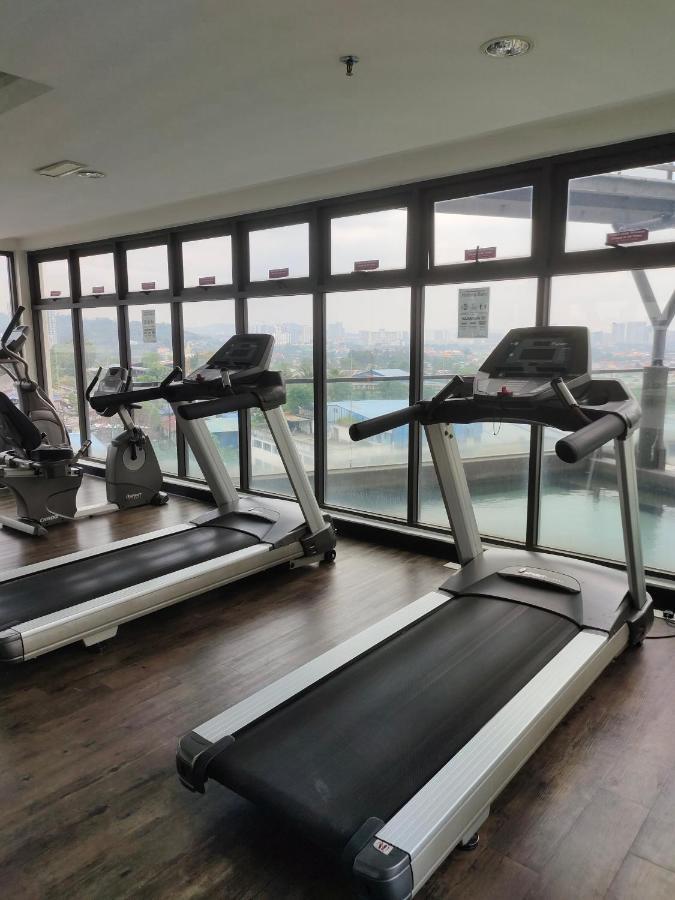 Urban360 Pool View With Netflix And Wifi Daire Batu Caves Dış mekan fotoğraf