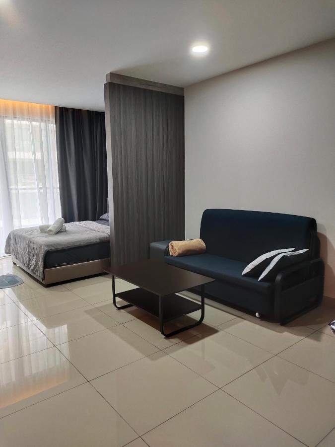 Urban360 Pool View With Netflix And Wifi Daire Batu Caves Dış mekan fotoğraf